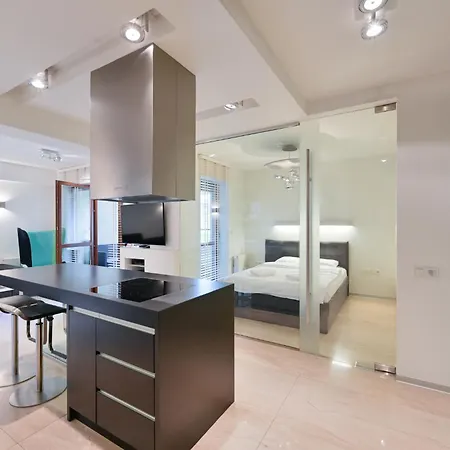 Apartment Rentplanet - Przemyslowa Krakow
